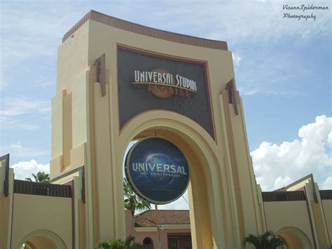 The Famous Entrance Gate At Universal Studios Orlando Island Of
