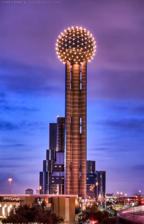 Reunion Tower Dallas Texas Tower Architecture Places