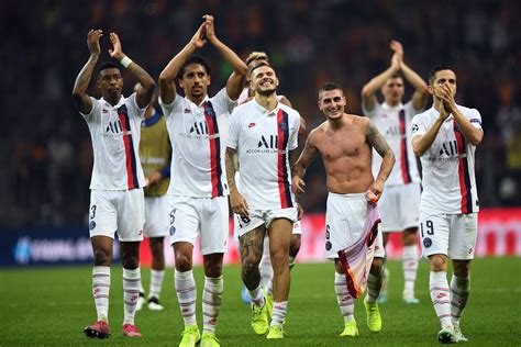 He cant be a good cb against a team like psg. Match in Photos: Paris Victorious Over Galatasaray - PSG Talk