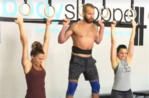 Ripped Bodybuilder Epically Fails Trying To Lift Babes Off The Ground