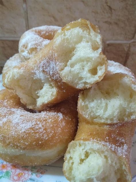 Di video kali ini saya kongsikan satu rahsia iaitu rahsia buat donut. Resipi Donut Lembut & Gebu Macam Span, Uli Dengan Tangan ...