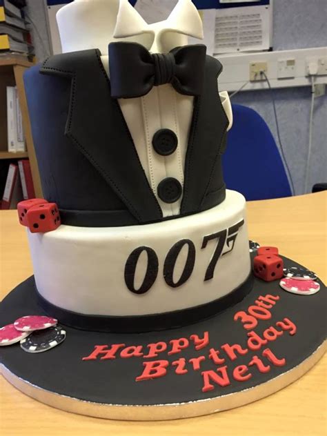 007 James Bond Cake