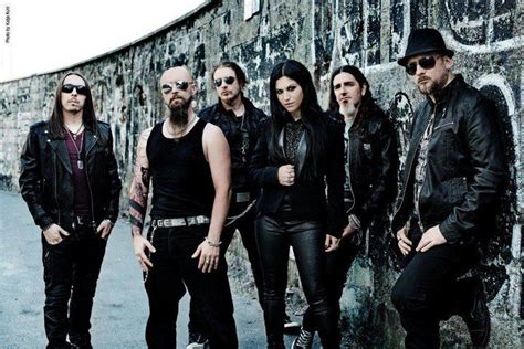 Lacuna Coil Video Dal Set Acustico In New Jersey