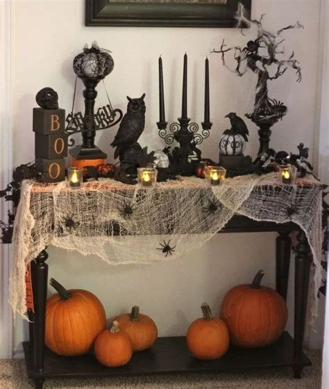 30 Creepy Decorations Ideas For A Frightening Halloween Party Halloween Decorations Indoor