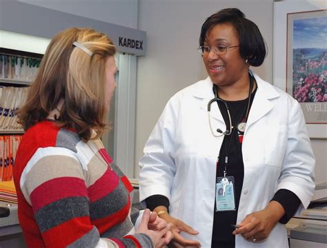 Ways Healthcare Professionals Can Improve Communication With Patients