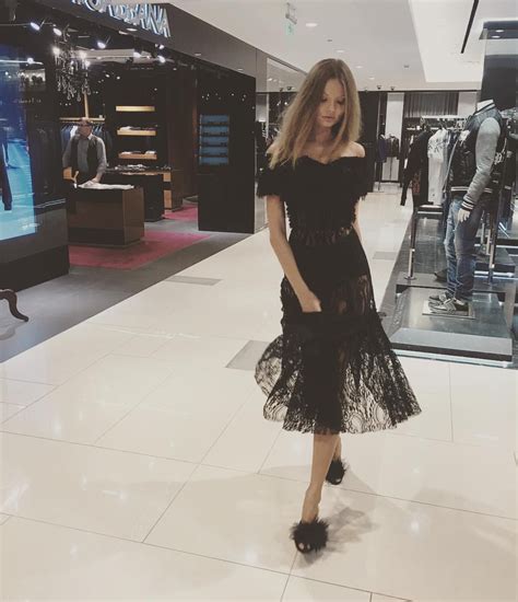 Magdalena Frackowiak 🕊 On Instagram Rolling Trough Fashion Night Out