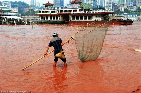 Yangtze River Turns Red In Chongqing Southwest China — Earth Changes