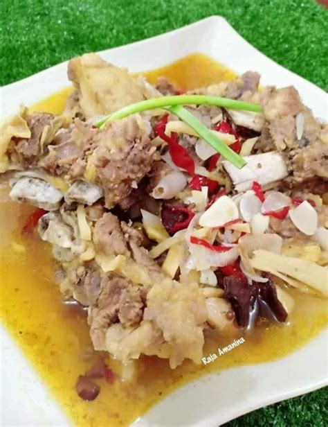 A very similar dish to the philippine nilagang baka (boiled beef) except for the spices used. Resepi Singgang Daging dan Tulang Menu Wajib Untuk ...