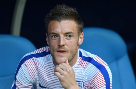 Does jamie vardy have tattoos? Ehefrau von England-Stürmer Vardy: Vor EM-Spiel „behandelt ...