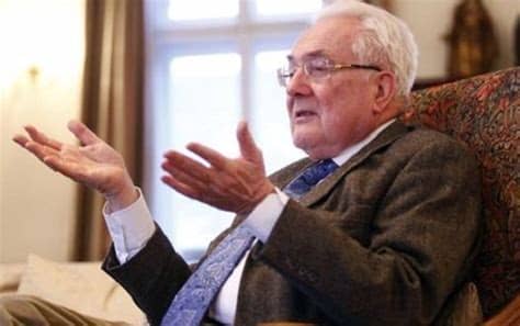 See the complete profile on linkedin and discover peter's connections and jobs at similar companies. Devizahitelek- Róna Péter szerint a bankoknak nem volt ...