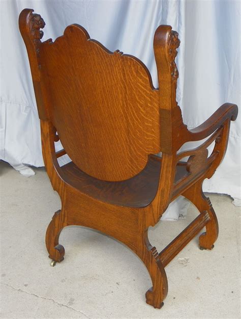 See more ideas about furniture, lion head, victorian furniture. Bargain John's Antiques | Antique Lion Head Oak Throne ...