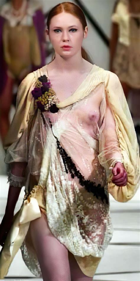 Karen Gillan Shows Off Her Nude Tits In A See Through Dress 6 Photos