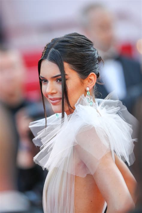 Kendall Jenner See Through 93 Photos  Thefappening