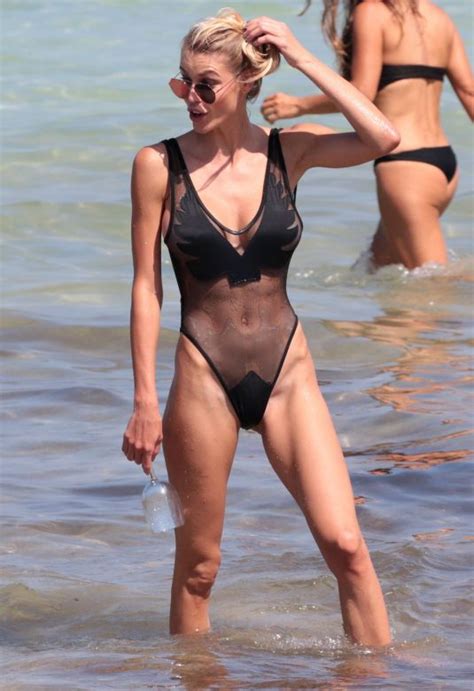 Lisa Hochstein In Swimsuit On The Beach In Miami Hawtcelebs