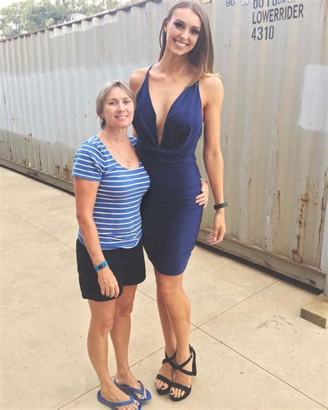 Taller Daughter By Lowerrider On Deviantart Tall Women Women Tall