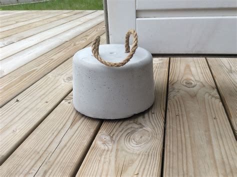 Homemade Concrete Outdoor Door Stop Outdoor Doors Cement Crafts Diy