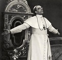 Pius XII.: Der umtriebige Arzt, der den toten Papst verstümmelte - WELT
