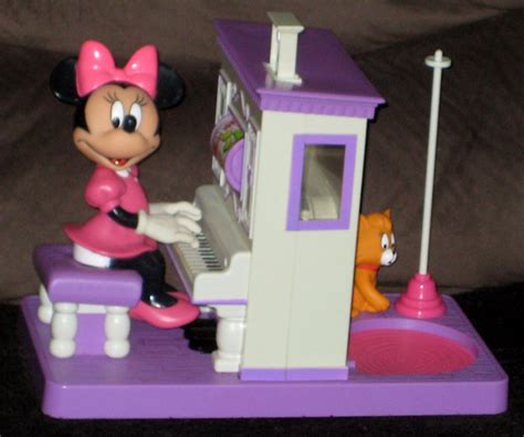 Sold Minnie Mouse Piano Candy Gumball Dispenser Animated Carousel Walt