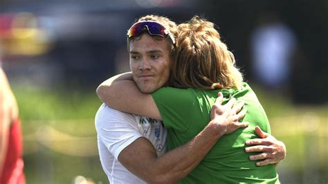 At 500m metres, kopasz had taken the reins and zoomed past everyone. ÚJRA KOPASZ BÁLINT A KIRÁLYSZÁM EURÓPA-BAJNOKA! | Kajak-Kenu Sport