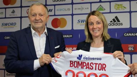 Foot Olympique Lyonnais Sonia Bompastor à la tête de léquipe féminine PourElle info