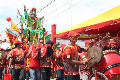 Asal Usul Tatung Lokthung Pada Perayaan Cap Go Meh Di Kota Singkawang