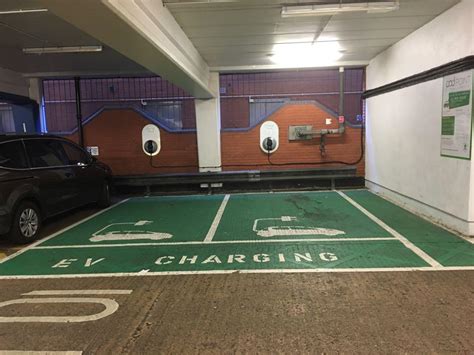 Main Square Car Park Camberley | PlugShare