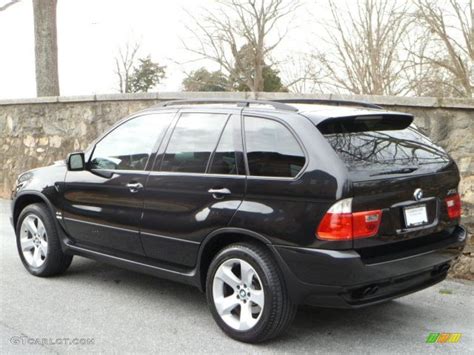 For stopping power, the e53 x5 4.4i braking system includes vented discs at the front and vented discs at the rear. Black Sapphire Metallic 2006 BMW X5 4.4i Exterior Photo #44999902 | GTCarLot.com