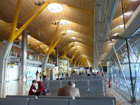 Survival Guide Killing Time In Madrid Barajas Airport About Spain Travel