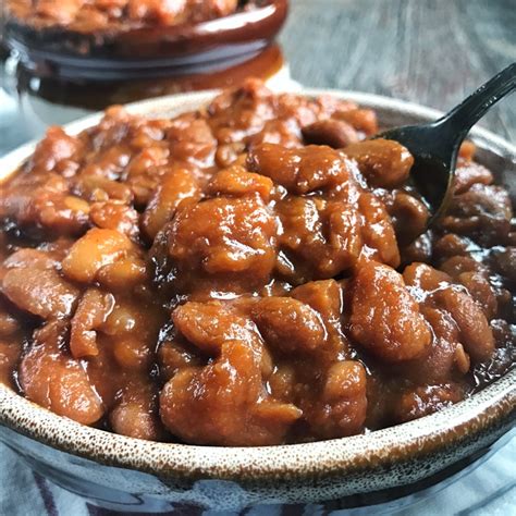 Worcestershire sauce, rosemary, salt, water, diced tomatoes, salt pork and 2 more. 10 Best Great Northern Baked Beans Recipes