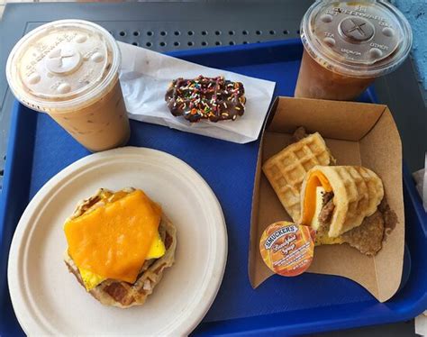 Pop Goes The Waffle Gulfport Restaurant Reviews Photos Tripadvisor