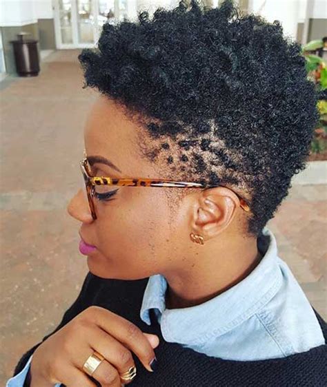 This simple look can be given more life by adding some smooth. 2017's Beautiful Short Hairstyles for Black Women | Short ...
