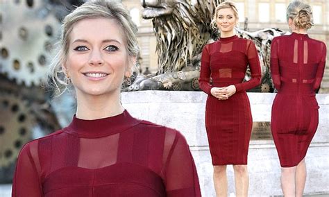 Rachel Riley Showcases Her Hourglass Shape In A Scarlet Bodycon Dress Daily Mail Online