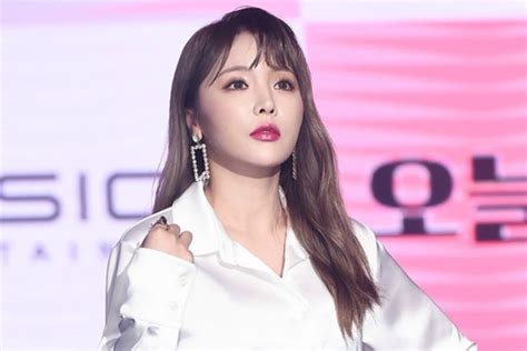 (also all the videos on the first page is making it load slowly, so hopefully more people post so we can move on to a new page. Hong Jin Young réagit aux affirmations de Music K et aux ...