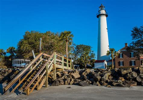 St Simons Lighthouse Museum Ocean Lodge Resort