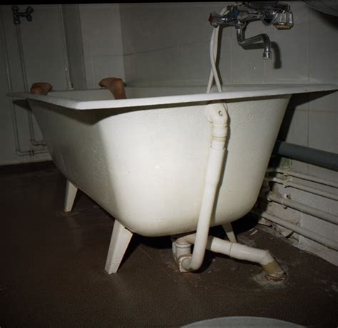 My Girlfriend Naked In The Bathtub Nail Im Ixam Flickr