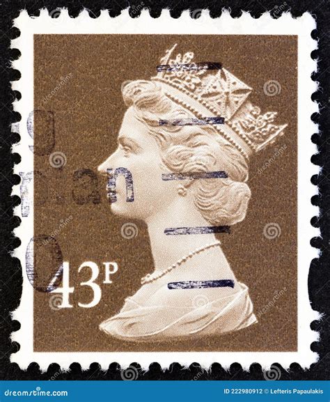 reino unido alrededor de 1996 un sello impreso en reino unido muestra a la reina elizabeth ii