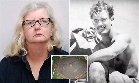 Manchester Daughter Admits Manslaughter Of Her War Hero Father Daily Mail Online