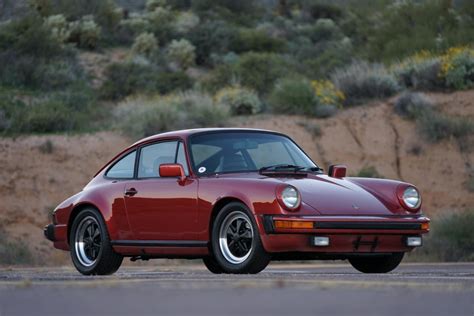 Renting A Classic Porsche 911 Sc The Porsche Club Of America