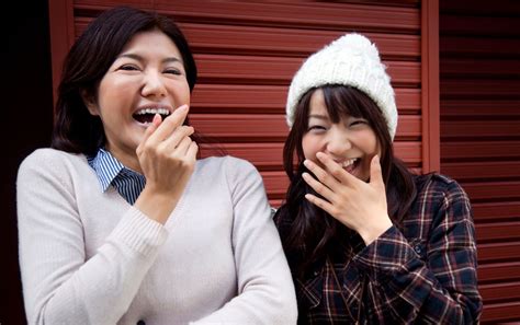 Why Do Japanese Women Cover Their Mouth While Laughing Gaijinpot
