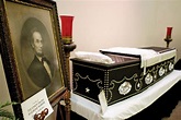 President Abraham Lincoln Coffin Exhibit | Henson & Kitchen Mortuary ...