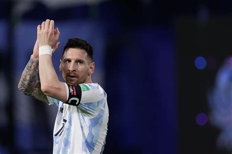 Enjoy Messi While You Can Argentina Coach Tells Fans Daily Sabah