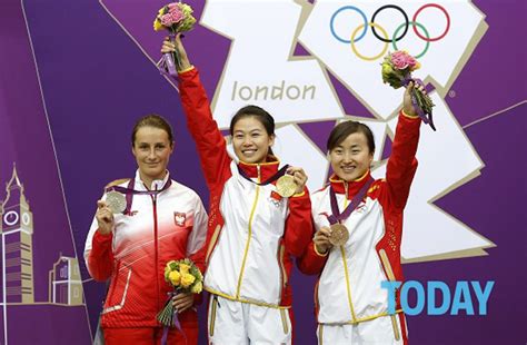 L'italia si è classificata all'8°posto del medagliere generale, vincendo 28 medaglie totali: Yi Siling medaglia oro carabina Olimpiadi Londra 2012