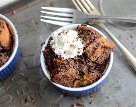 Homemade recipes are almost always best, but there's not always time to slave away in the kitchen! 3 Easy low-fat chocolate desserts - SheKnows