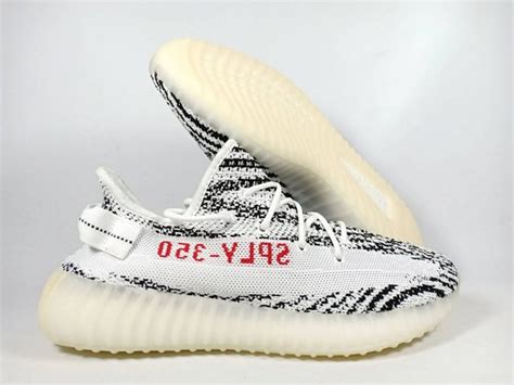 Jual Sepatu Running Adidas Yeezy Boost 350 V2 Zebra Replika Impor Di