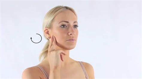 How To Massage Your Jaw Muscles Youtube
