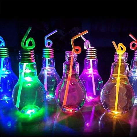 These Trendy Light Bulb Drinks In Asia Actually Glow In The Dark And We