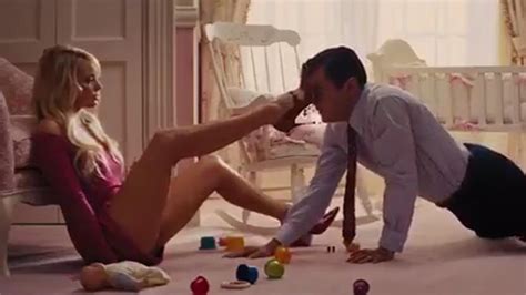 Cómo se preparó Margot Robbie para grabar su desnudo con Leonardo