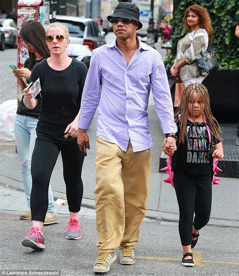 Family Moment Cuba And Sara Are Shown With Their Babe Piper Last July In New York City