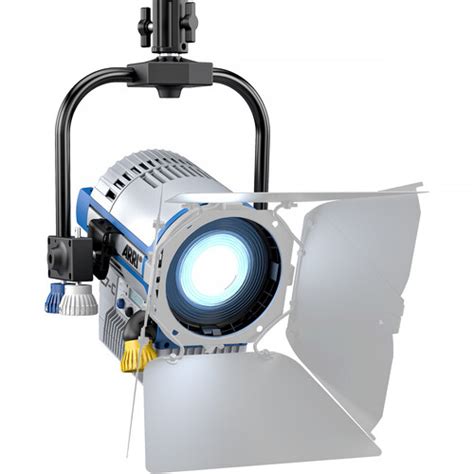 Arri L7 C Le2 Led Pole Operated Fresnel Without Cable L10014431