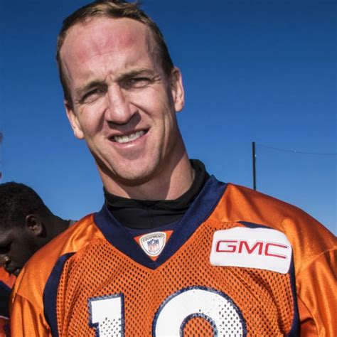 Peyton Manning Biography